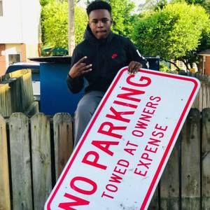 Meet your Posher, Derek